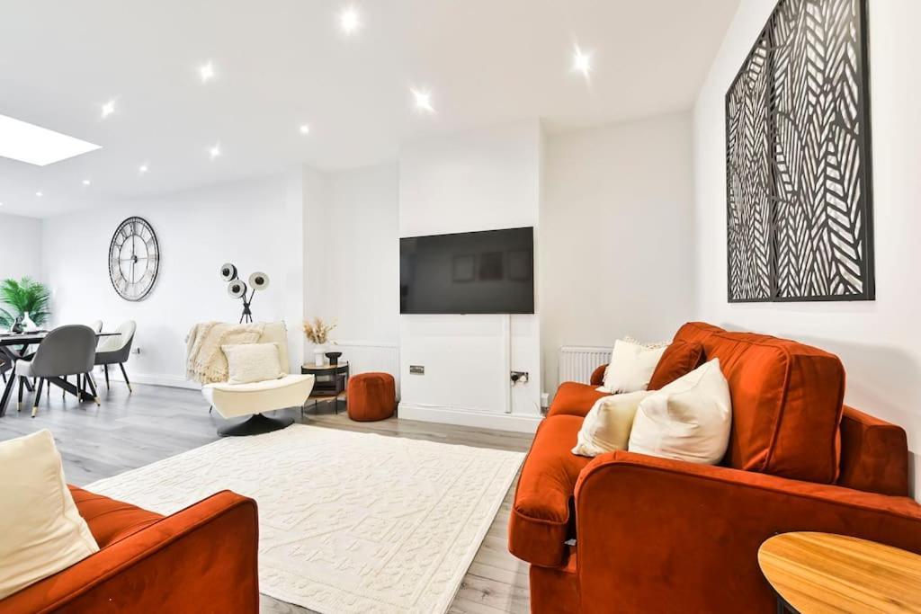House With Garden Next Wembley Stadium Free Parking Appartamento Londra