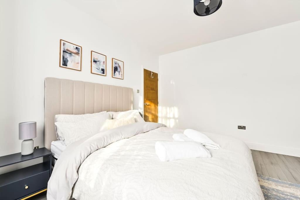 House With Garden Next Wembley Stadium Free Parking Appartamento Londra