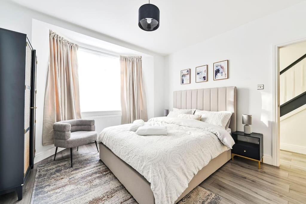 House With Garden Next Wembley Stadium Free Parking * Londra